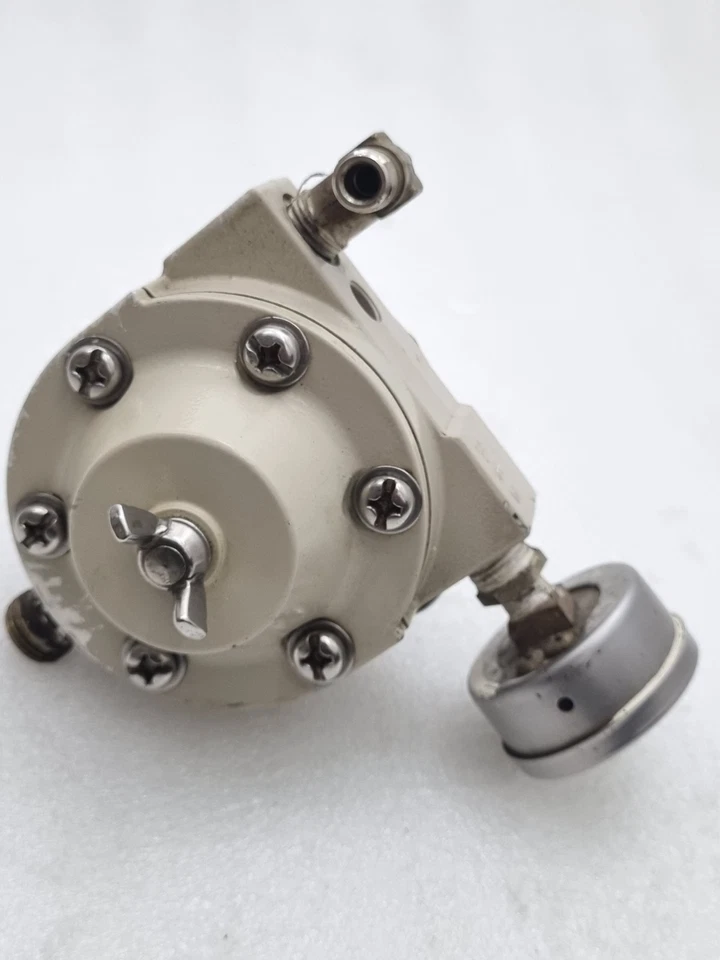 Azbil KZ03-1A Air Regulator In Max. 970kPa Out. 140kPA Made In Japan KZ03-1A